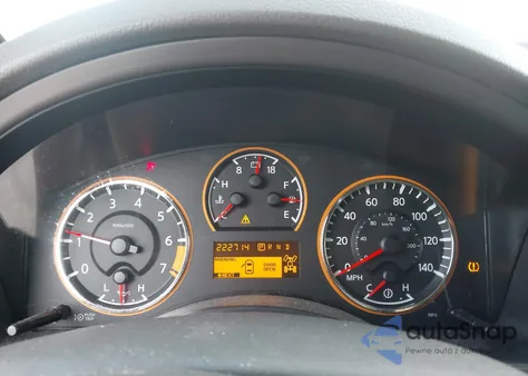 2013 Nissan Armada Platinum z USA, uszkodzony, nr VIN 5N1BA0NE1DN604235